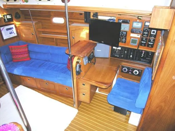 Slide: The Image of Catalina 47 Catalina 470 2000 - 4