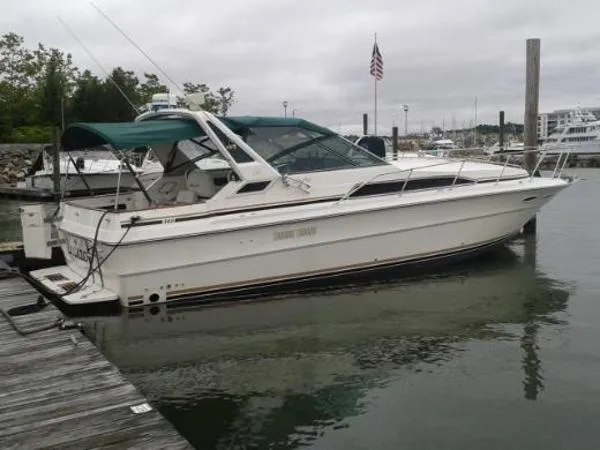 Slide: The Image of Sea Ray Express Cruiser 1989 - 0