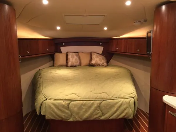 Slide: The Image of Tiara 3500 Sovran 2008 - 10