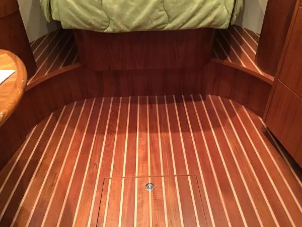 Slide: The Image of Tiara 3500 Sovran 2008 - 11