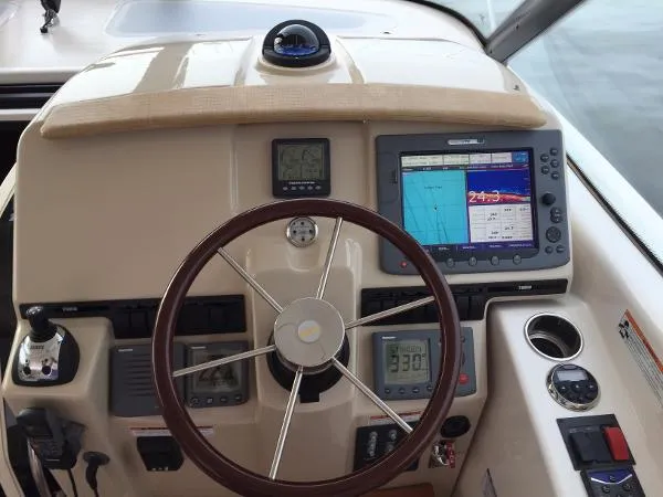 Slide: The Image of Tiara 3500 Sovran 2008 - 9