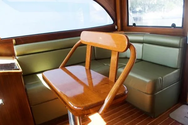 Slide: The Image of Calyber 35 Custom Hardtop Express 2014 - 5