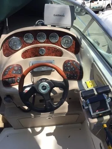 Slide: The Image of Sea Ray 280 Sundancer 2005 - 4
