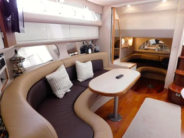 Slide: The Image of Sea Ray Sundancer 1995 - 3