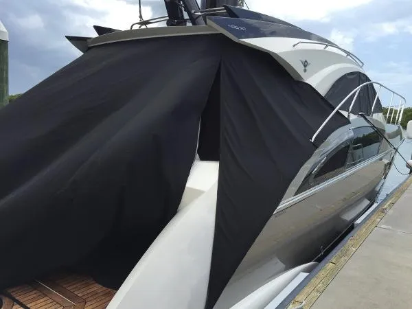 Slide: The Image of Marquis 420 Sport Coupe OUR TRADE 2012 - 5
