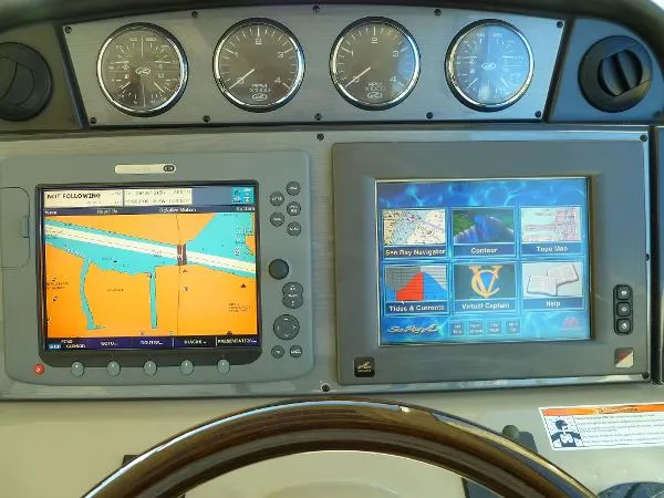 Slide: The Image of Sea Ray 48 Sundancer 2008 - 10