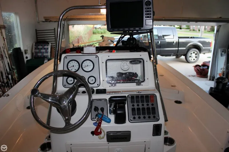 Slide: The Image of NauticStar 2200 Tournament Bay 2013 - 8