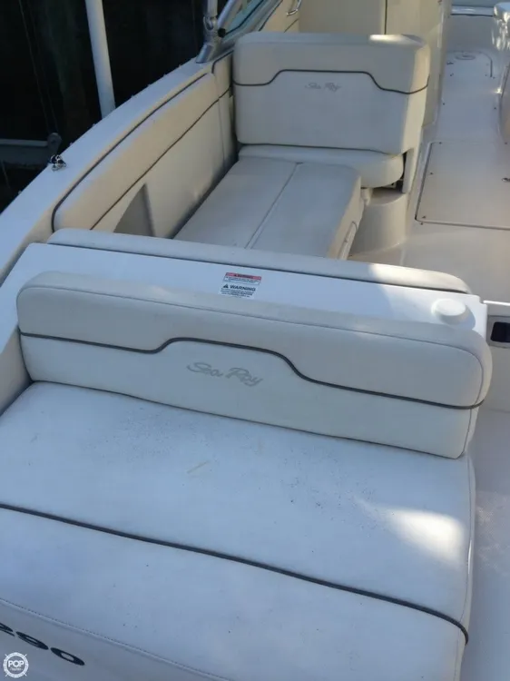 Slide: The Image of Sea Ray 290 Sundeck 2008 - 9