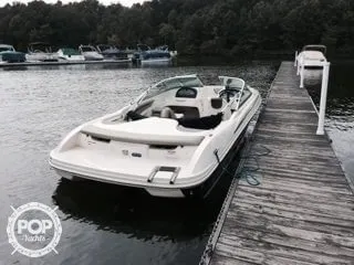 Slide: The Image of Sea Ray 205 Sport 2006 - 6