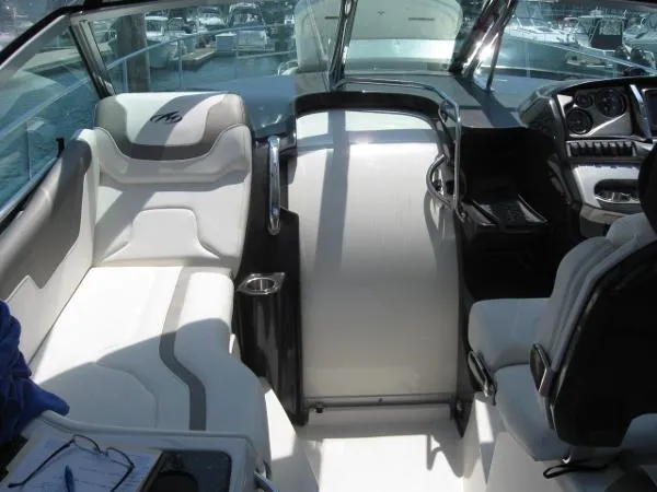 Slide: The Image of Monterey 340 Sport Yacht 2014 - 8
