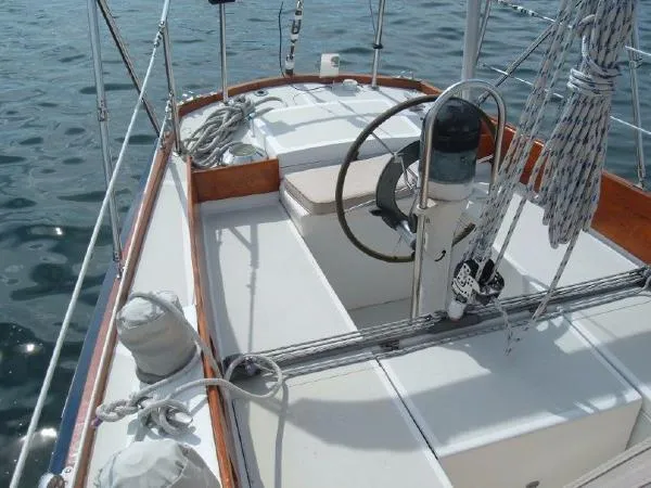 Slide: The Image of Bristol Sloop 1980 - 3