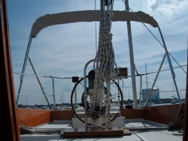 Slide: The Image of Bristol Sloop 1980 - 4
