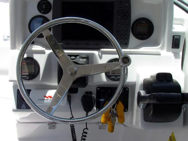 Slide: The Image of Glacier Bay 2640 Renegade 2005 - 10