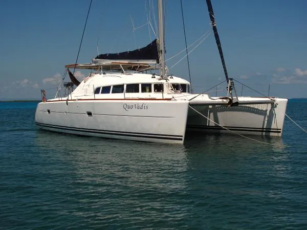 Slide: The Image of Lagoon 410 4 Cabin 2 Head Layout 2001 - 0