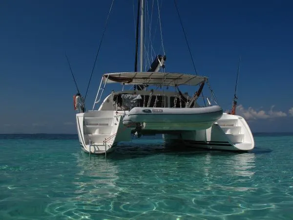 Slide: The Image of Lagoon 410 4 Cabin 2 Head Layout 2001 - 7
