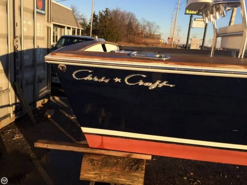 Slide: The Image of Chris-Craft 22 Tournament Fisherman 1975 - 10