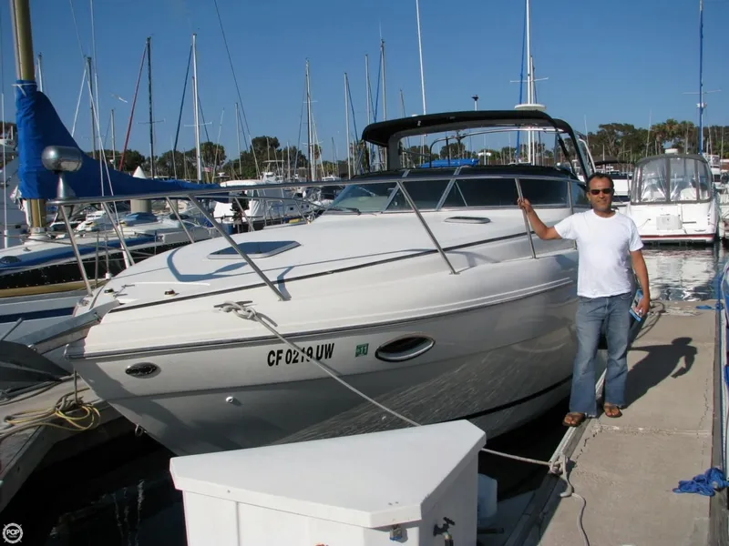 Slide: The Image of Rinker 310 Fiesta Vee EC 2001 - 5