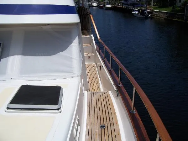 Slide: The Image of Offshore Cockpit Sundeck Trawler 1984 - 7