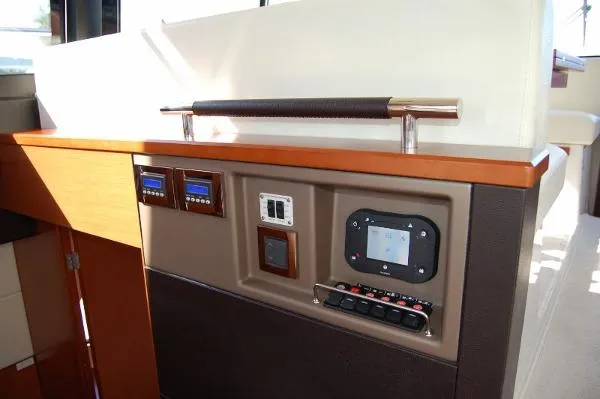 Slide: The Image of Prestige 450 Flybridge 2015 - 4