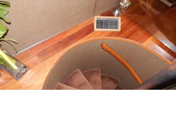 Slide: The Image of Broward Raised Bridge Motor Yacht 1981 - 5