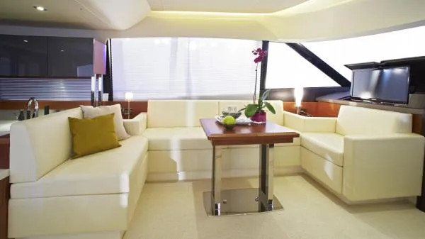 Slide: The Image of Prestige 550 Flybridge -PR15RT-067 2015 - 1