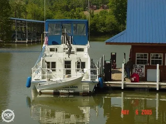 Slide: The Image of Tucker Marine 45 Houseboat 1972 - 1