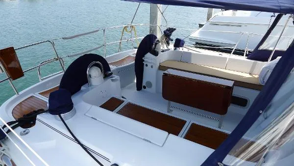 Slide: The Image of Beneteau 473 2006 - 2
