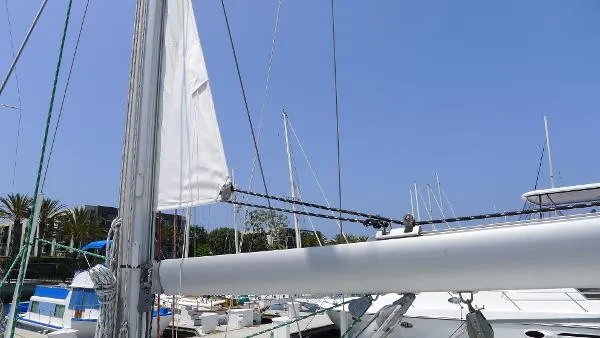 Slide: The Image of Beneteau 473 2006 - 6