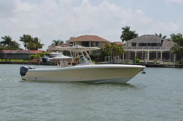 Slide: The Image of Chris-Craft Catalina 2008 - 1