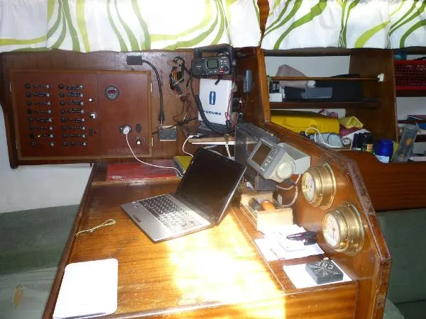 Slide: The Image of Gib'Sea 37 Center Cockpit Ketch 1980 - 7