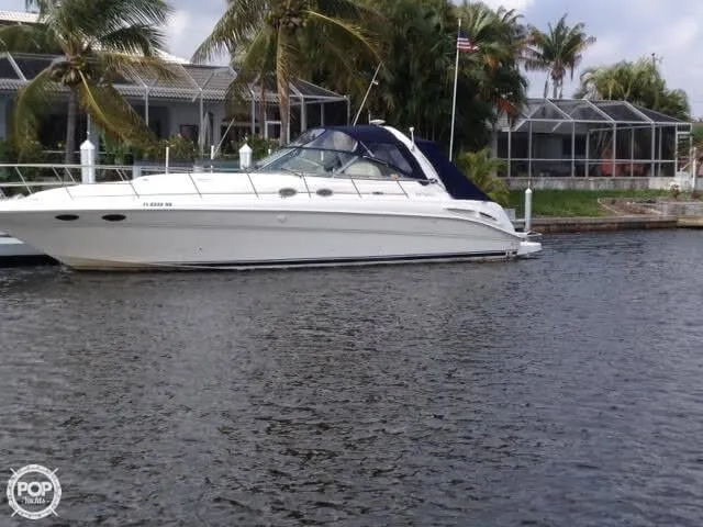 Slide: The Image of Sea Ray 410 Express Cruiser 2002 - 6
