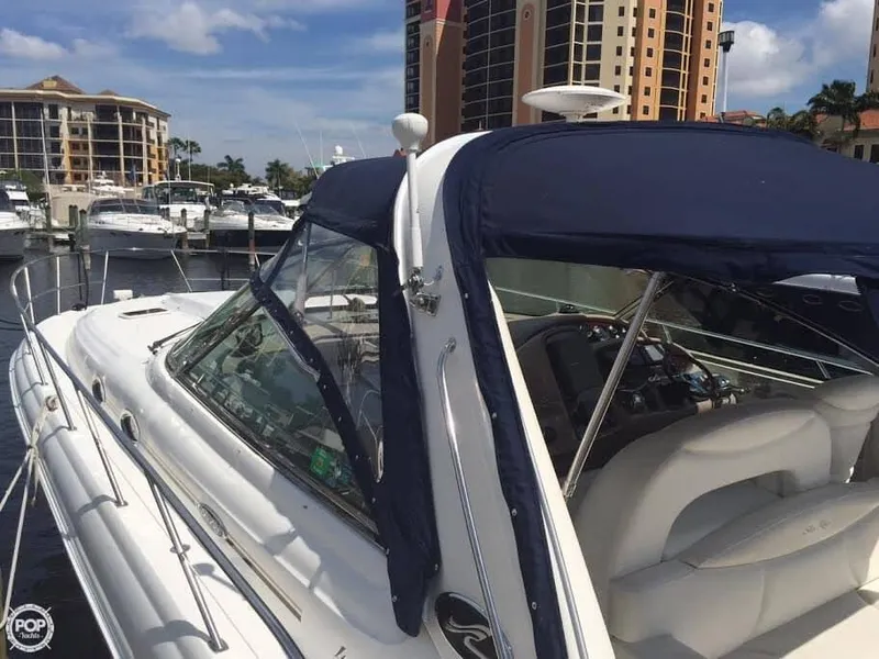 Slide: The Image of Sea Ray 410 Express Cruiser 2002 - 8