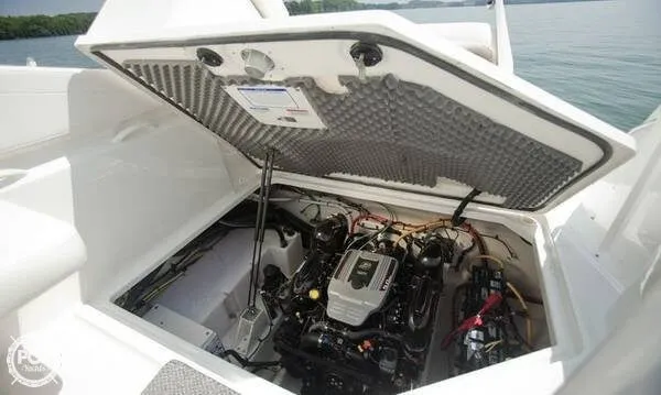 Slide: The Image of Bayliner 255 SB Cruiser 2010 - 2