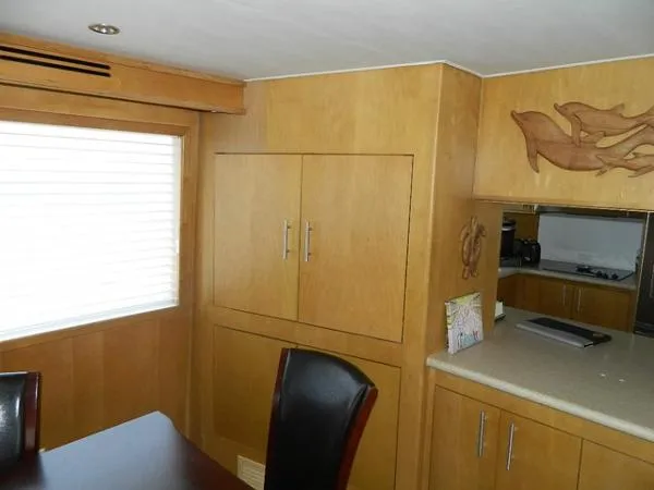 Slide: The Image of Hatteras Cockpit Motor Yacht 1999 - 3