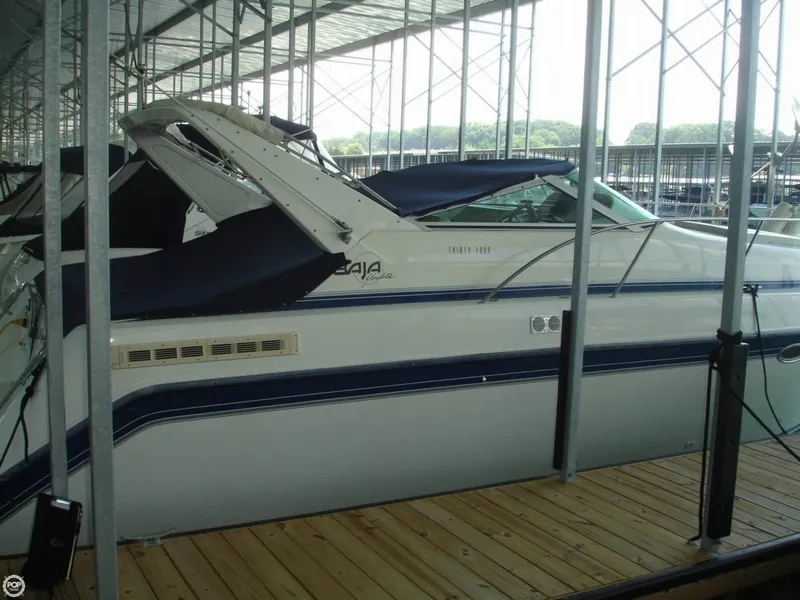Slide: The Image of Baja 340 Express Cruiser 1991 - 6