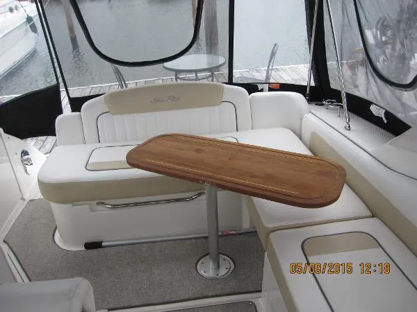 Slide: The Image of Sea Ray 310 Sundancer 2010 - 4