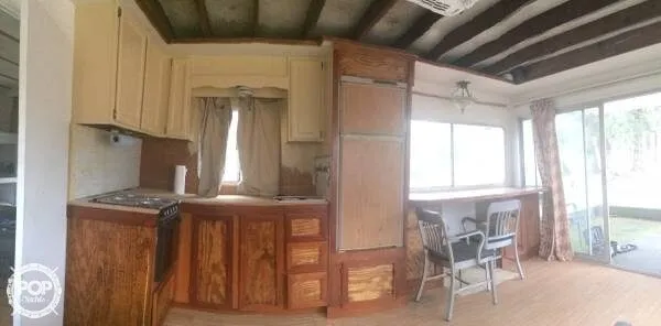 Slide: The Image of Jamestowner 50 x 14 Aluminum Houseboat 1987 - 10