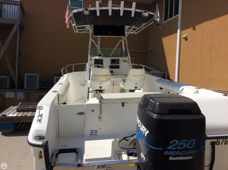 Slide: The Image of Robalo 2220 CC 2000 - 9