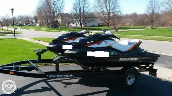 Slide: The Image of Sea-Doo (2) GTI SE 155 2012 - 1