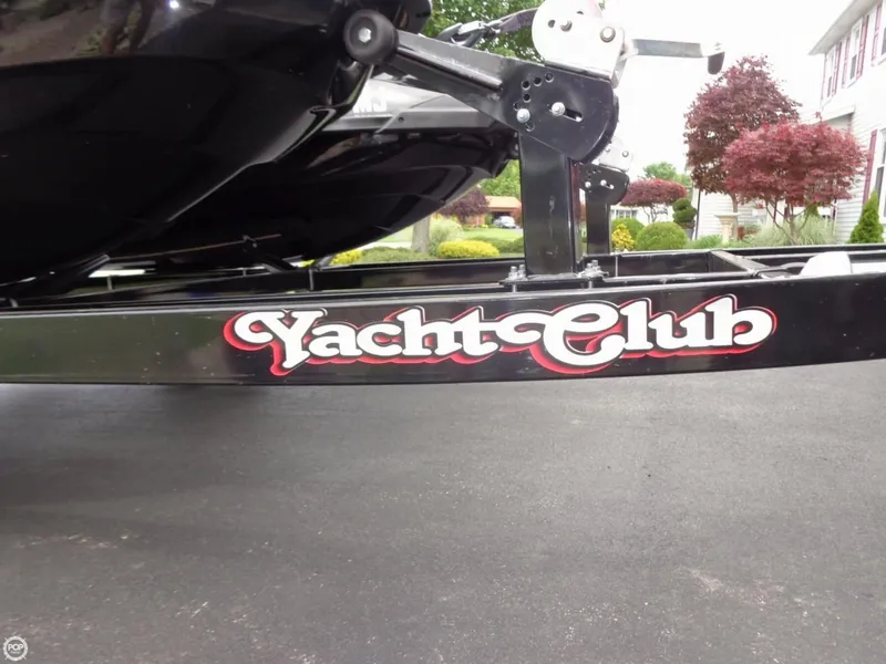 Slide: The Image of Sea-Doo (2) GTI SE 155 2012 - 11