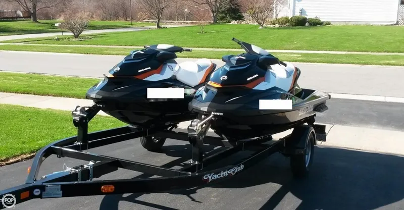 Slide: The Image of Sea-Doo (2) GTI SE 155 2012 - 7
