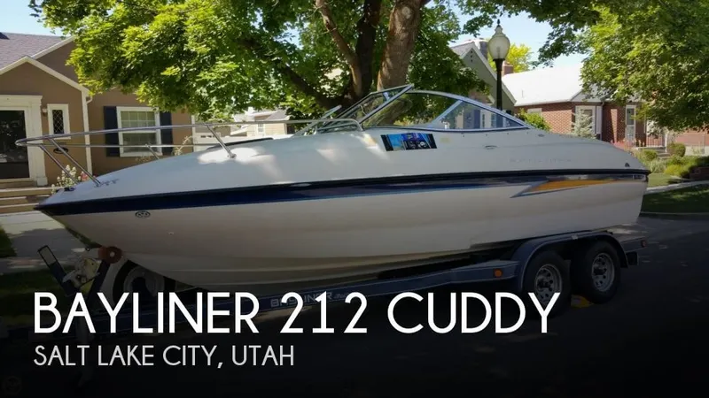 Slide: The Image of Bayliner 212 Cuddy 2004 - 0