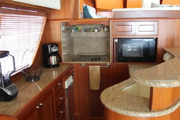 Slide: The Image of McKinna 57 Pilothouse Walk Around 2010 - 6