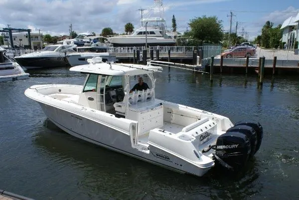 Slide: The Image of Boston Whaler 350 Outrage 2014 - 4