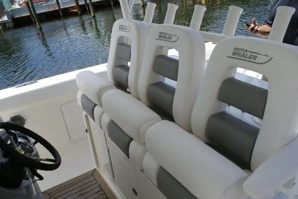 Slide: The Image of Boston Whaler 350 Outrage 2014 - 8
