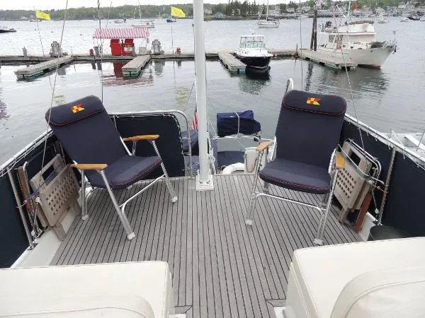 Slide: The Image of Grand Banks Classic 1989 - 9