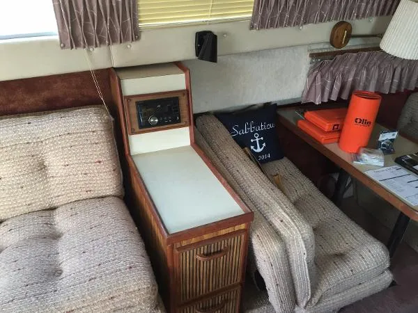 Slide: The Image of Sea Ray 340 Sedan Bridge 1985 - 7