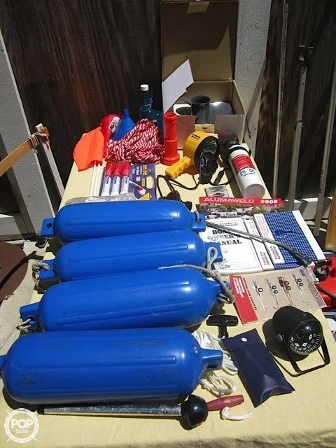 Slide: The Image of Alumaweld 17 Talon 2006 - 8