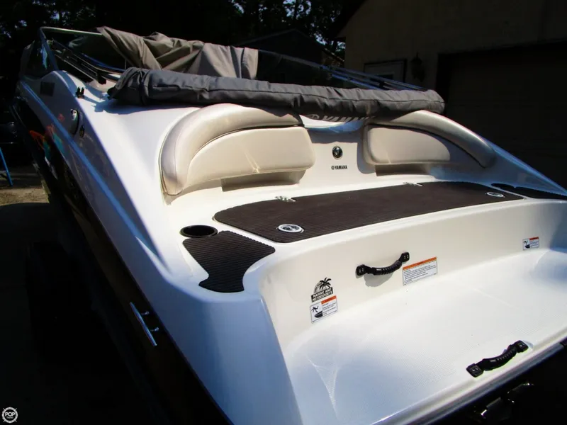 Slide: The Image of Yamaha SX 190 2012 - 8