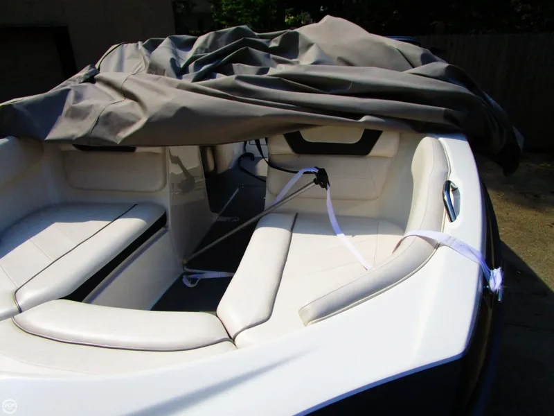 Slide: The Image of Yamaha SX 190 2012 - 9